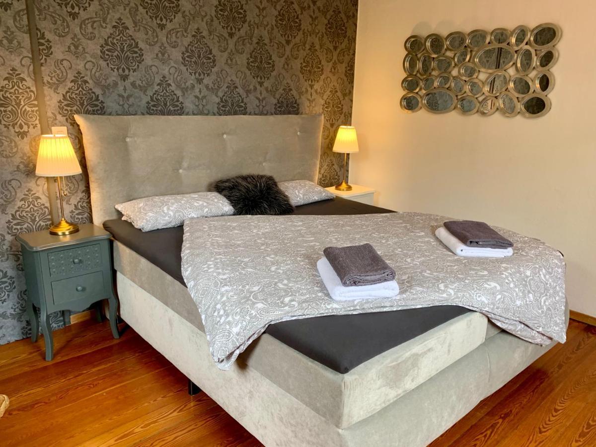 Boutique Apartment Villa Landenberger Outlet Metzingen P12E Extérieur photo